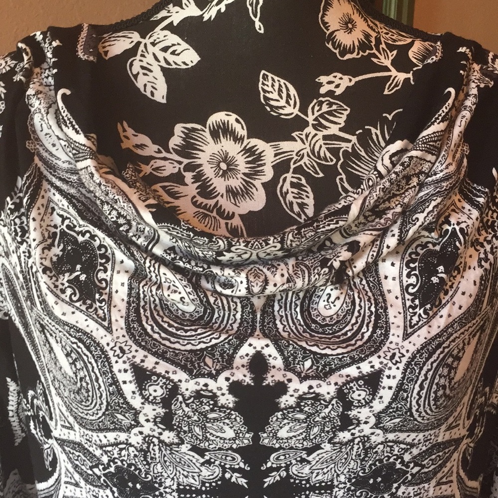 Tunic - Picture 2 of 2